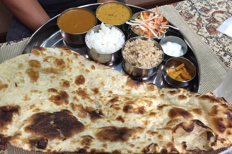 石垣島のカレー屋インダスのセット2