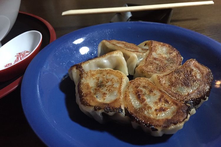 石垣島のラーメン屋「げんき食堂」の餃子