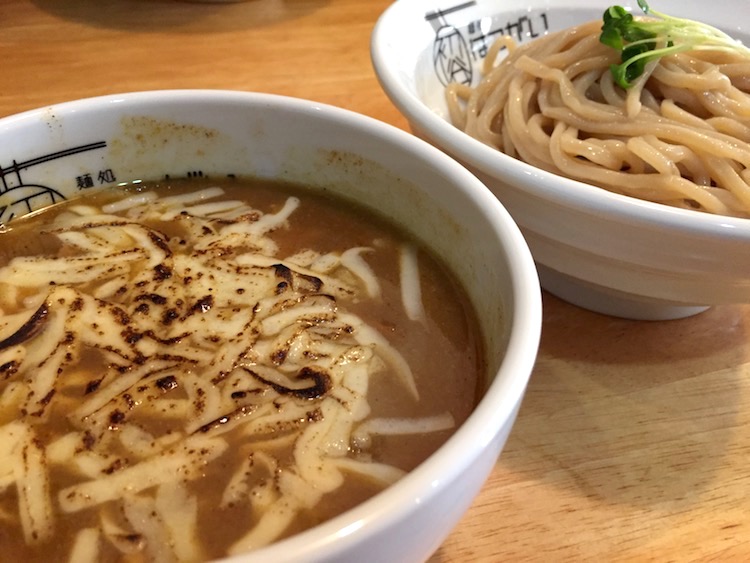 つけ麺 はつがいの焦がしチーズカレー