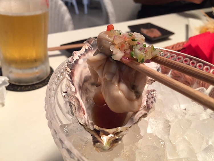 石垣島てっぺんグループNo4の生牡蠣