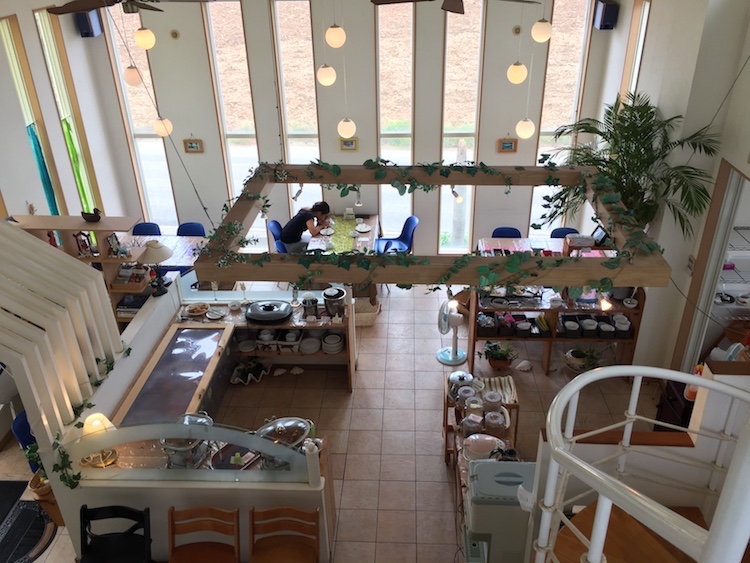 石垣島のイタリアンビュッフェ「パームズ」店内