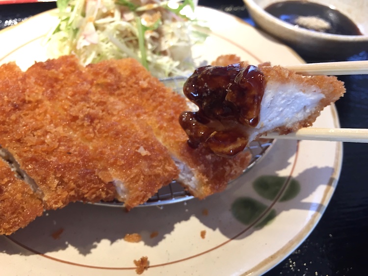 我那覇豚肉店のトンカツ