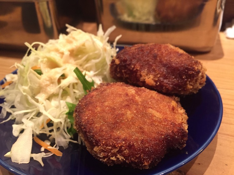 串かつ専門店「れんがや」のメンチカツ