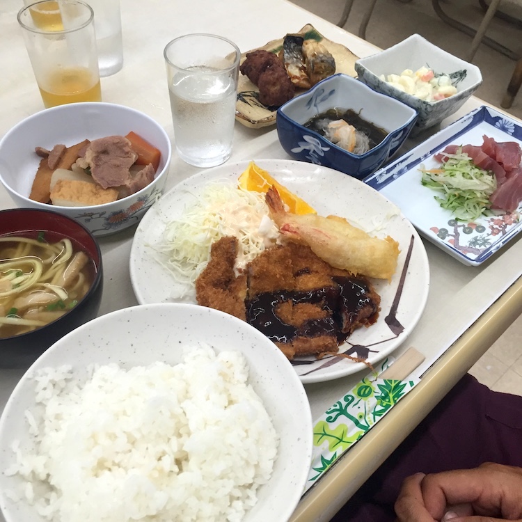 あさひ食堂のあさひ定食