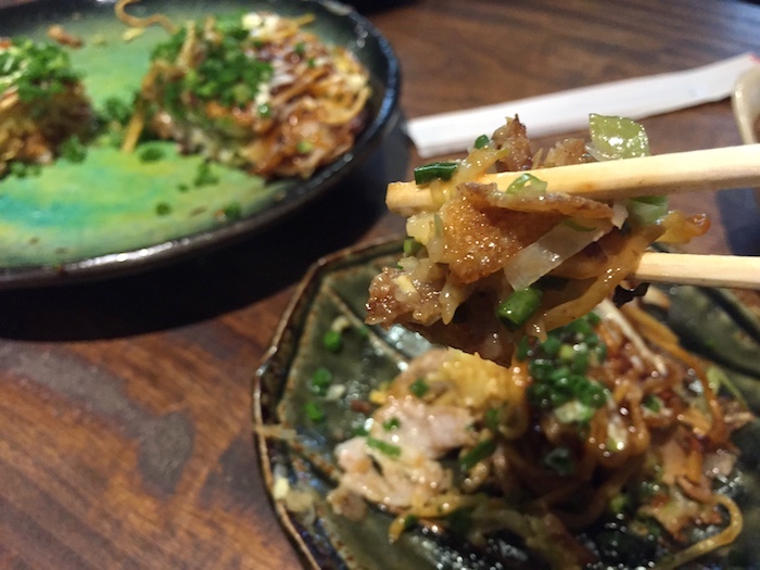 アジトのお好み焼き