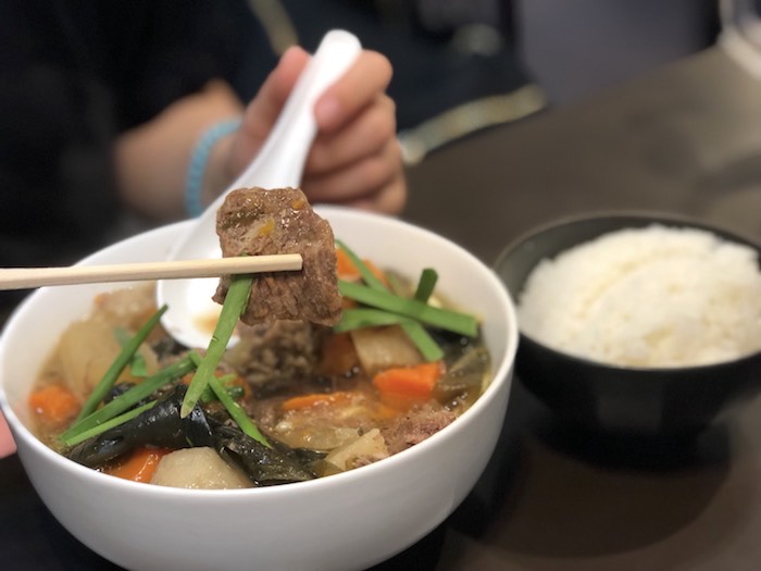 美崎牛本店の牛そばの肉