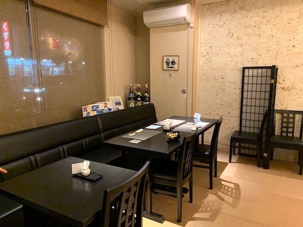 石垣島のお寿司屋・優雅亭・盛山の店内